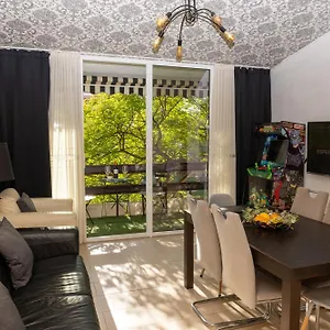 Dalt Apartamento